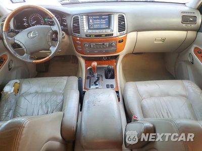Zdjęcie 8 z 13 samochodu: 2005 LEXUS LX 470 VIN:JTJHT00W853549902 - miniatura