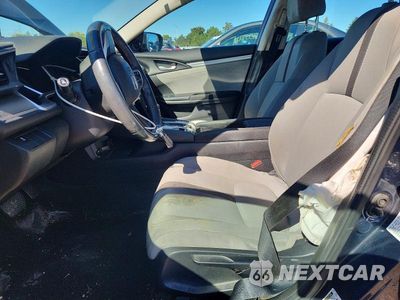 Zdjęcie 7 z 12 samochodu: 2016 HONDA CIVIC EX VIN:19XFC1F34GE004868 - miniatura