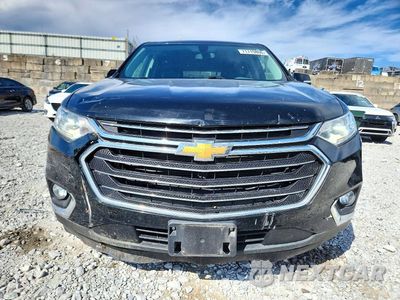 Piąte zdjęcie samochodu w środku: 2018 CHEVROLET TRAVERSE LT VIN:1GNERGKW5JJ129800 - miniatura
