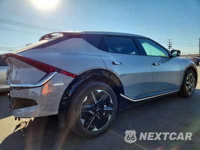Trzecie zdjęcie samochodu z tyłu: 2025 KIA EV6 WIND VIN:5XYC34JA7SG013537 - miniatura