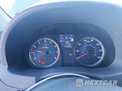 Zdjęcie 9 z 12 samochodu: 2017 HYUNDAI ACCENT SE VIN:KMHCT4AE4HU340189 - miniatura