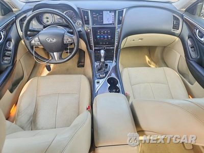Zdjęcie 8 z 12 samochodu: 2015 INFINITI Q50 PREMIUM VIN:JN1BV7AR2FM403448 - miniatura