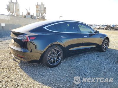 Trzecie zdjęcie samochodu z tyłu: 2019 TESLA MODEL 3 VIN:5YJ3E1EA2KF400040 - miniatura