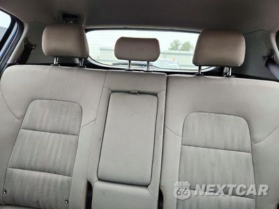 Zdjęcie 10 z 13 samochodu: 2020 KIA SPORTAGE LX VIN:KNDPMCAC4L7728672 - miniatura