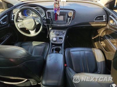 Zdjęcie 8 z 12 samochodu: 2015 CHRYSLER 200 C VIN:1C3CCCCB6FN550385 - miniatura