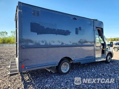 Trzecie zdjęcie samochodu z tyłu: 2021 FORD TRANSIT DELIVERY VAN VIN:1FDDF6P85MKA70081 - miniatura