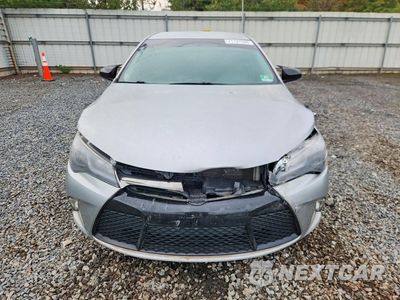 Piąte zdjęcie samochodu w środku: 2016 TOYOTA CAMRY SE VIN:4T1BF1FKXGU207399 - miniatura