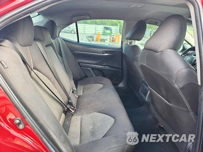 Zdjęcie 10 z 12 samochodu: 2019 TOYOTA CAMRY LE VIN:4T1B11HK3KU265696 - miniatura