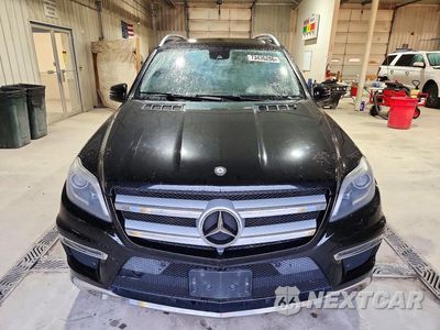 Piąte zdjęcie samochodu w środku: 2014 MERCEDES-BENZ GL 550 4MATIC VIN:4JGDF7DE9EA315665 - miniatura