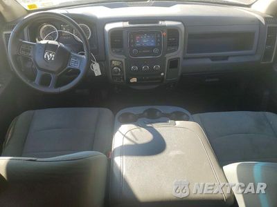 Zdjęcie 8 z 12 samochodu: 2017 RAM 1500 ST VIN:1C6RR7FG4HS674380 - miniatura