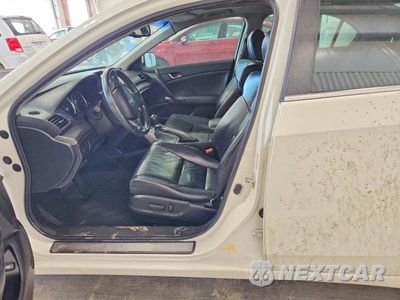 Zdjęcie 12 z 13 samochodu: 2010 ACURA TSX VIN:JH4CU2F6XAC012910 - miniatura