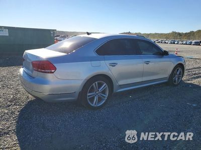 Trzecie zdjęcie samochodu z tyłu: 2014 VOLKSWAGEN PASSAT SEL VIN:1VWCN7A38EC055413 - miniatura