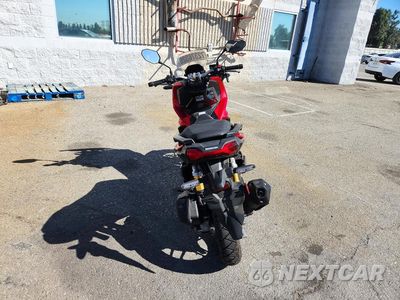 Czwarte zdjęcie samochodu z boku: 2022 HONDA ADV150 A VIN:MLHKF3854N5100344 - miniatura