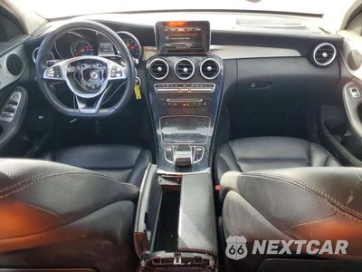 Zdjęcie 8 z 13 samochodu: 2016 MERCEDES-BENZ C 300 VIN:55SWF4JB2GU132879 - miniatura