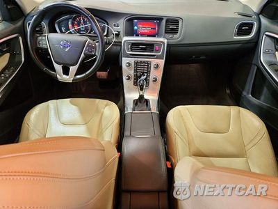 Zdjęcie 8 z 12 samochodu: 2018 VOLVO S60 DYNAMIC VIN:YV140MTL0J2466008 - miniatura