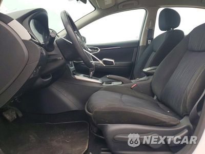 Zdjęcie 7 z 12 samochodu: 2019 NISSAN SENTRA SV VIN:3N1AB7AP9KY286574 - miniatura