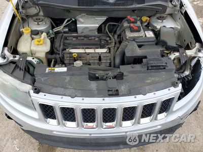 Zdjęcie 12 z 13 samochodu: 2014 JEEP COMPASS SPORT VIN:1C4NJCBA7ED545932 - miniatura