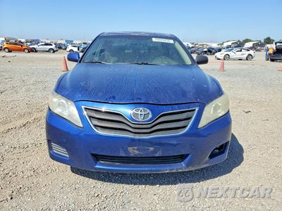 Piąte zdjęcie samochodu w środku: 2011 TOYOTA CAMRY LE VIN:4T1BF3EK4BU727975 - miniatura