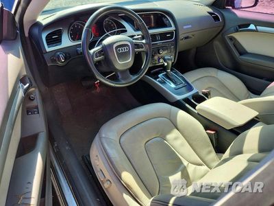 Zdjęcie 8 z 12 samochodu: 2011 AUDI A5 PREMIUM VIN:WAUCFAFR0BA041682 - miniatura