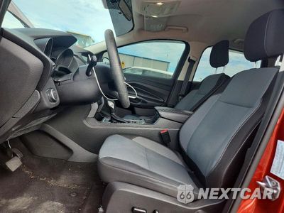 Zdjęcie 7 z 13 samochodu: 2019 FORD ESCAPE SE VIN:1FMCU0GD2KUA15990 - miniatura