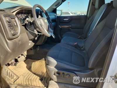 Zdjęcie 7 z 12 samochodu: 2019 CHEVROLET SILVERADO K1500 LT VIN:3GCUYDED0KG270082 - miniatura