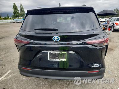 Zdjęcie 6 z 12 samochodu: 2023 TOYOTA SIENNA XLE VIN:5TDJRKEC1PS178693 - miniatura