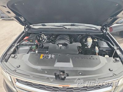 Zdjęcie 12 z 13 samochodu: 2019 CHEVROLET SUBURBAN C1500 LT VIN:1GNSCHKC8KR303328 - miniatura
