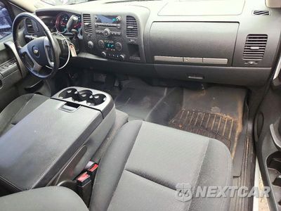Zdjęcie 8 z 12 samochodu: 2013 CHEVROLET SILVERADO K2500 HEAVY DUTY LT VIN:1GC2KXCG4DZ407311 - miniatura