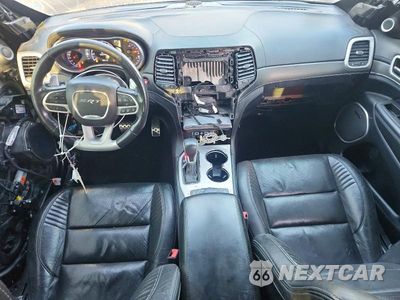 Zdjęcie 8 z 12 samochodu: 2019 JEEP GRAND CHEROKEE SRT-8 VIN:1C4RJFDJ3KC593915 - miniatura