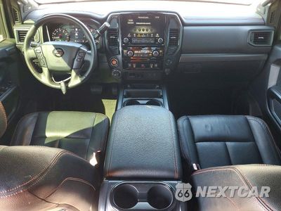 Zdjęcie 8 z 13 samochodu: 2021 NISSAN TITAN PRO-4X VIN:1N6AA1ED6MN537156 - miniatura