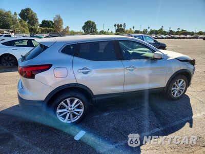 Trzecie zdjęcie samochodu z tyłu: 2018 NISSAN ROGUE SPORT S VIN:JN1BJ1CP0JW159901 - miniatura