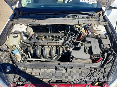Zdjęcie 11 z 12 samochodu: 2017 FORD FUSION S VIN:3FA6P0G70HR358371 - miniatura