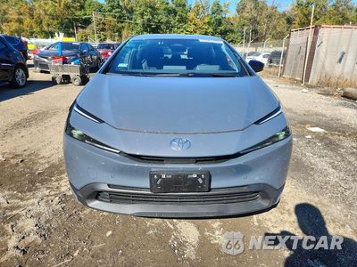 Piąte zdjęcie samochodu w środku: 2025 TOYOTA PRIUS LE VIN:JTDACAAU0S3054001 - miniatura
