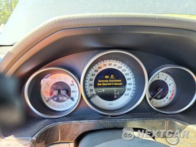 Zdjęcie 9 z 13 samochodu: 2014 MERCEDES-BENZ E 350 VIN:WDDHF5KB0EA892111 - miniatura