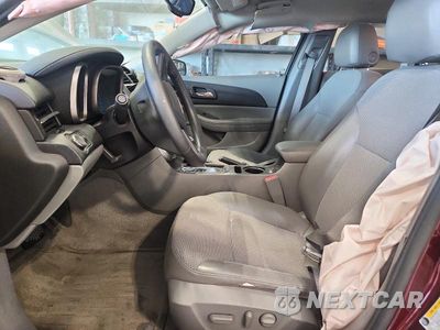 Zdjęcie 7 z 12 samochodu: 2015 CHEVROLET MALIBU 1LT VIN:1G11C5SL6FF157627 - miniatura