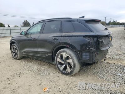 Drugie zdjęcie samochodu z przodu: 2025 AUDI Q6 E-TRON PREMIUM PLUS VIN:WA124BGF9SA004932 - miniatura