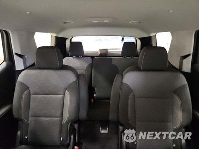 Zdjęcie 10 z 13 samochodu: 2019 CHEVROLET TRAVERSE LT VIN:1GNEVGKW0KJ260422 - miniatura