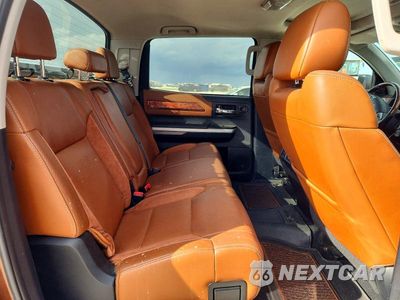 Zdjęcie 10 z 12 samochodu: 2015 TOYOTA TUNDRA 1794 EDITION VIN:5TFGY5F16FX175406 - miniatura