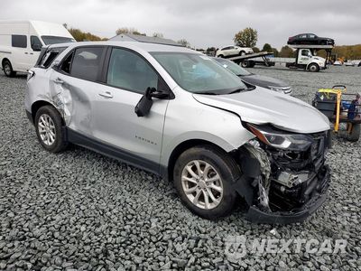 Czwarte zdjęcie samochodu z boku: 2021 CHEVROLET EQUINOX LS VIN:3GNAXHEV5MS108185 - miniatura