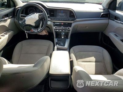 Zdjęcie 8 z 12 samochodu: 2020 HYUNDAI ELANTRA VALUE EDITION VIN:5NPD84LFXLH602056 - miniatura