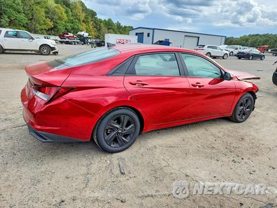 Trzecie zdjęcie samochodu z tyłu: 2023 HYUNDAI ELANTRA SEL VIN:5NPLM4AG5PH101746 - miniatura
