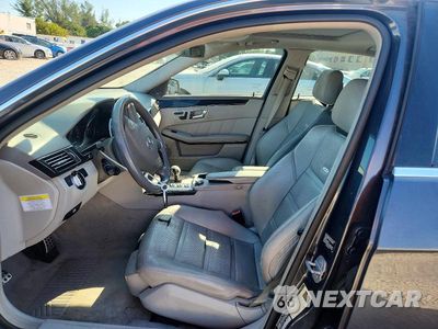 Zdjęcie 7 z 12 samochodu: 2010 MERCEDES-BENZ E 63 AMG VIN:WDDHF7HB7AA121576 - miniatura