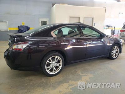 Trzecie zdjęcie samochodu z tyłu: 2013 NISSAN MAXIMA 3.5 S VIN:1N4AA5AP0DC818753 - miniatura