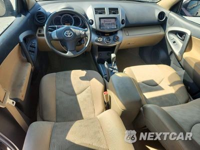 Zdjęcie 8 z 13 samochodu: 2011 TOYOTA RAV4 BASE VIN:2T3BF4DV3BW122256 - miniatura