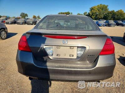 Zdjęcie 6 z 12 samochodu: 2006 HONDA ACCORD EX VIN:1HGCM66506A050828 - miniatura