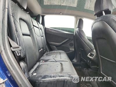 Zdjęcie 11 z 13 samochodu: 2022 TESLA MODEL Y VIN:7SAYGDEE9NF371583 - miniatura