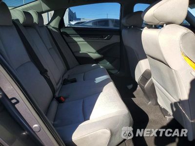 Zdjęcie 10 z 12 samochodu: 2019 HONDA ACCORD LX VIN:1HGCV1F17KA163232 - miniatura