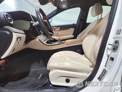 Zdjęcie 7 z 12 samochodu: 2021 MERCEDES-BENZ E 350 4MATIC VIN:W1KZF8EBXMA921775 - miniatura