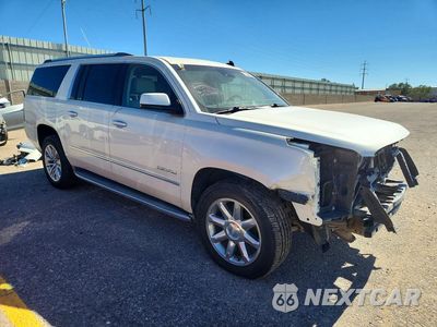 Czwarte zdjęcie samochodu z boku: 2015 GMC YUKON XL DENALI VIN:1GKS2JKJ4FR158767 - miniatura