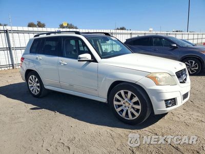 Czwarte zdjęcie samochodu z boku: 2011 MERCEDES-BENZ GLK 350 4MATIC VIN:WDCGG8HB5BF576191 - miniatura